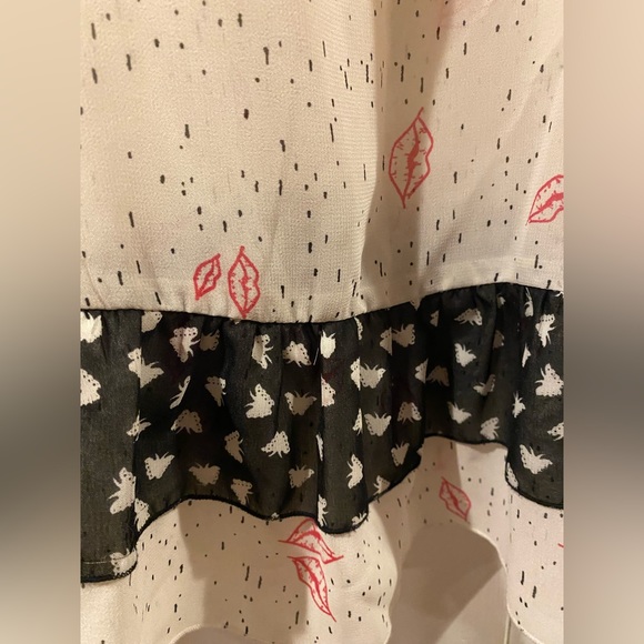 Fire Los Angeles Pattern Tank Top S (Juniors) - Picture 3 of 3